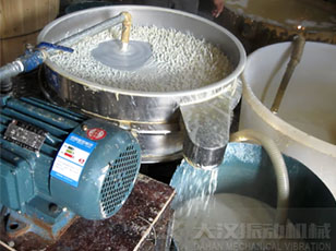 山西運城1200旋振篩篩分桃汁